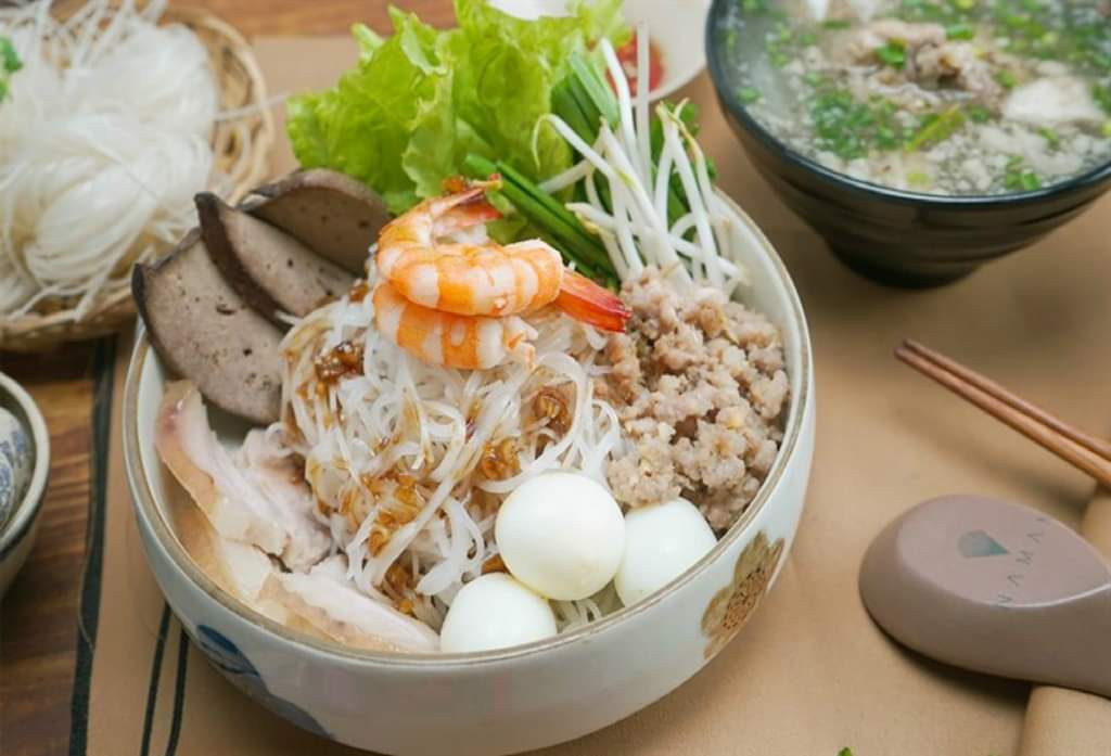 CẦN TÌM 1 CHỊ ĐẸP GIÚP VIỆC NHÀ, BAO ĂN Ở LƯƠNG THÁNG 10 TRIỆU LÀM VIỆC TẠI QUẬN PHÚ NHUẬN