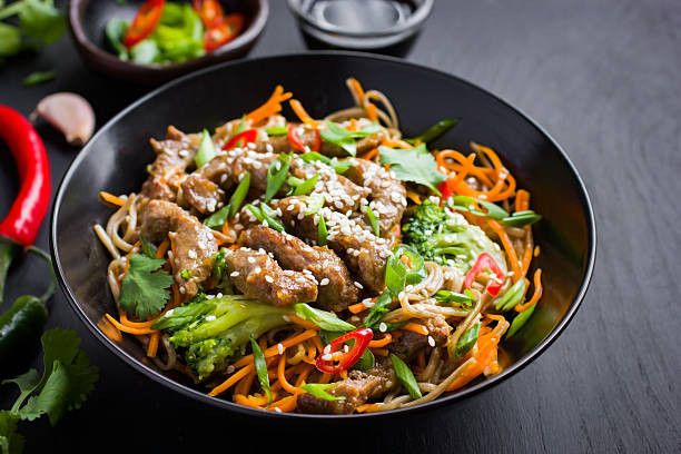 NHÀ Ở NGAY MẶT PHỐ CÓ 1 TRỆT + GÁC LỬNG Ở ĐƯỜNG DƯƠNG BÁ TRẠC, QUẬN 8