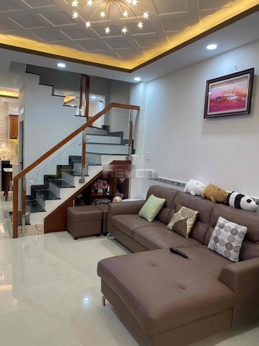 Cần chị gái giúp việc nhà, ở Hồ Văn Tư, Thủ Đức