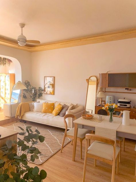 Gia đình em tha thiết tìm 1 chị giúp việc nhà tại chung cư Sarimi Sala lương tháng 10 triệu
