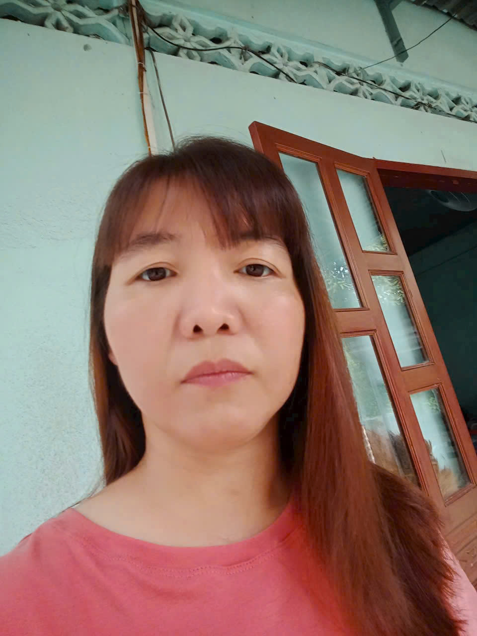 Chị     HOÀNG THỊ THANH TÂM   Sinh năm: 1985    Quê: Ninh Bình